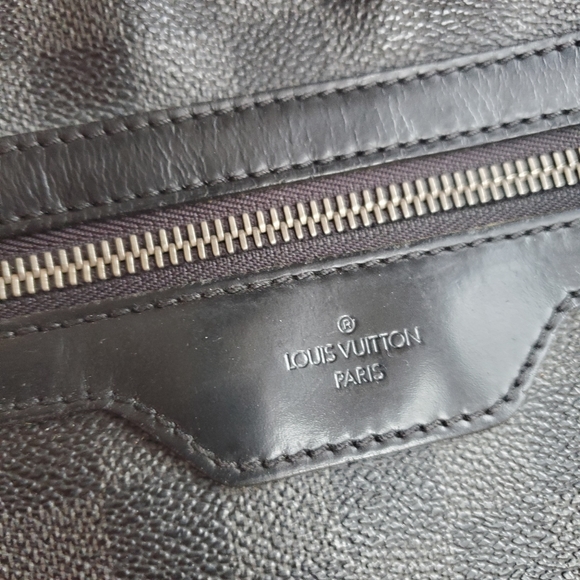 Damier Graphite Thomas Men's Bag - Picture 5 of 16